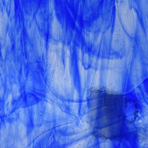 Bleu flammé semi translucide nacré verre vitrail 96-30 plaque de 20 par 30 cm